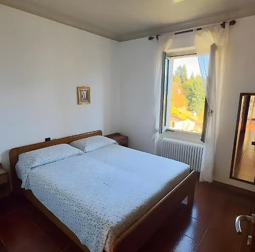 Finestra Sul Bellagio Апартаменты Чивенна