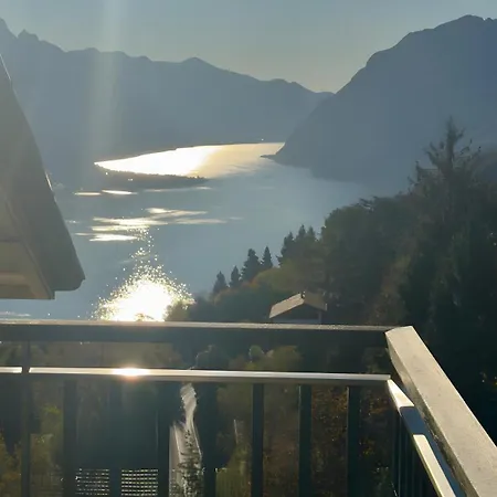 Finestra Sul Bellagio Civenna